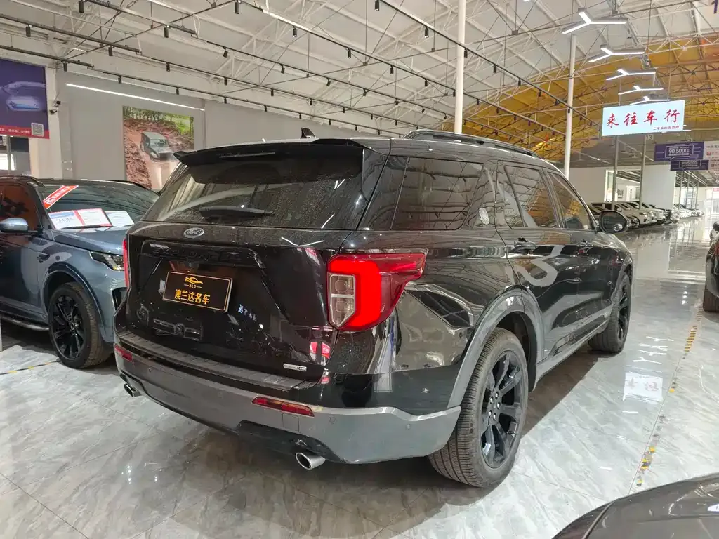 Ford Explorer 2021 из CN, фото 7
