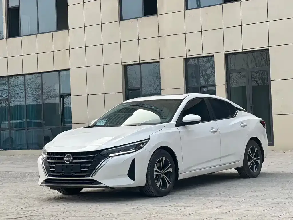 Nissan Sylphy 2023 из CN, фото 1