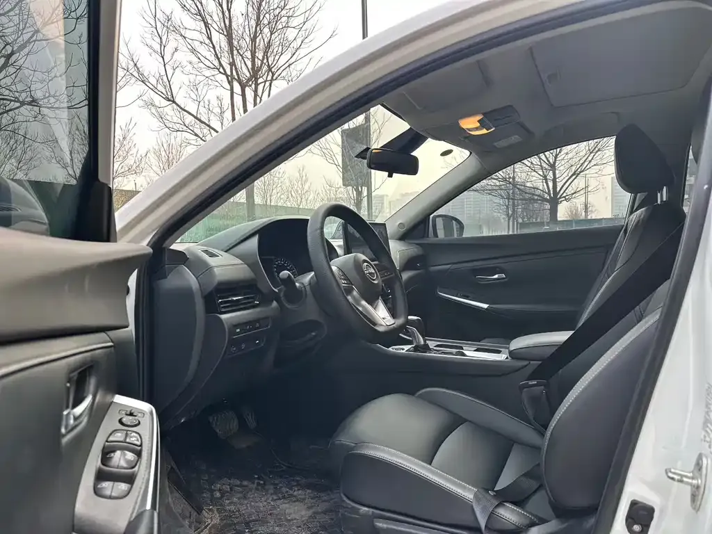 Nissan Sylphy 2023 из CN, фото 8