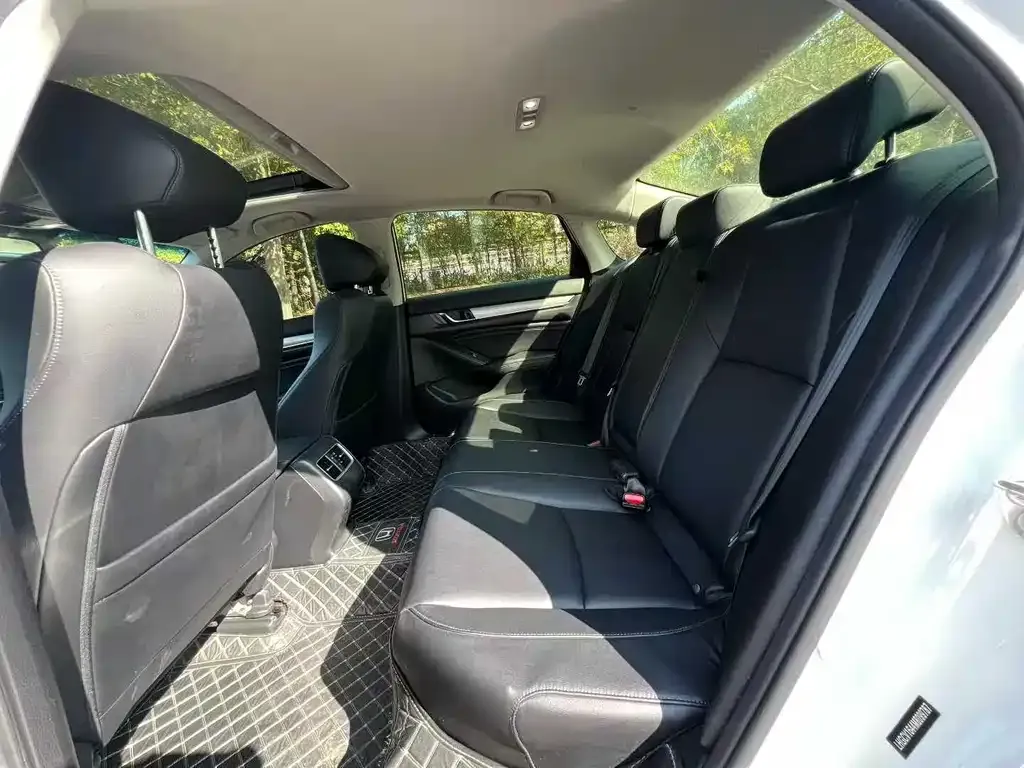 Honda Accord 2021 из CN, фото 9
