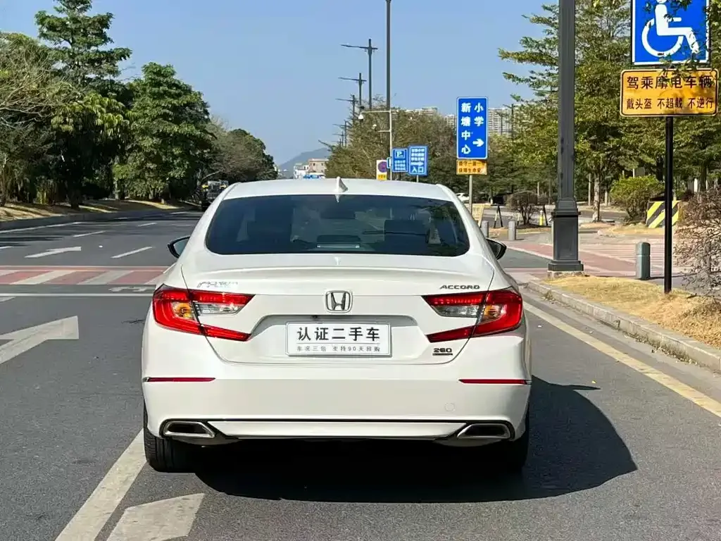 Honda Accord 2021 из CN, фото 2