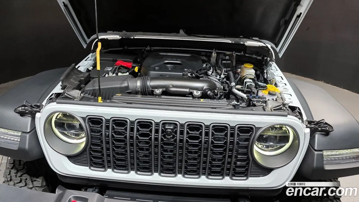 Jeep Wrangler — фото 9