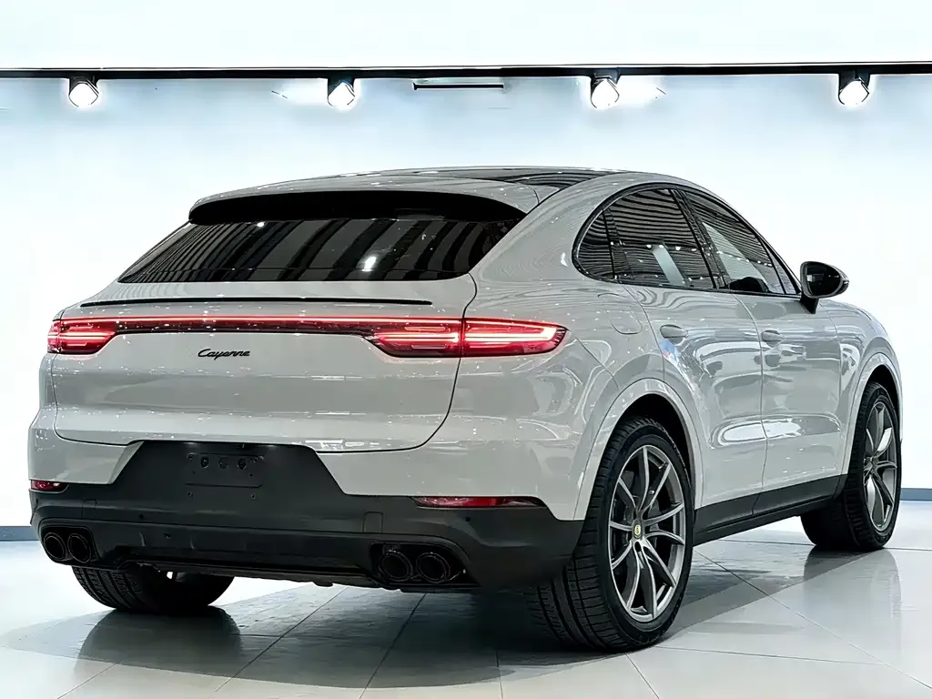 Porsche Cayenne 2023 из CN, фото 4