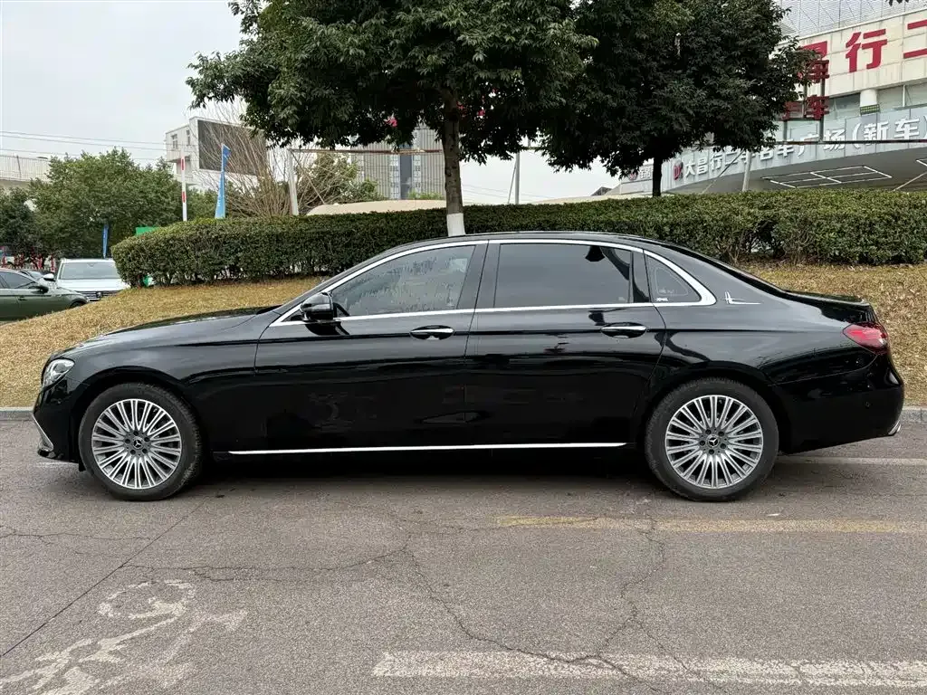 Mercedes-Benz E-Class 2023 из CN, фото 7