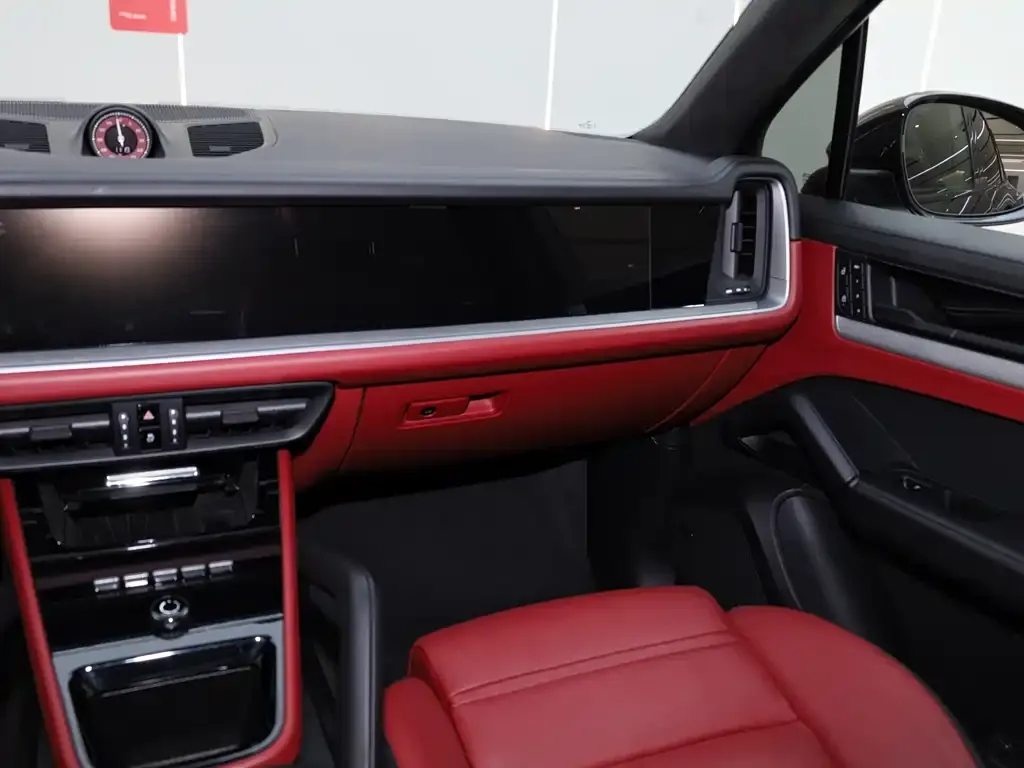 Porsche Cayenne 2023 из CN, фото 9