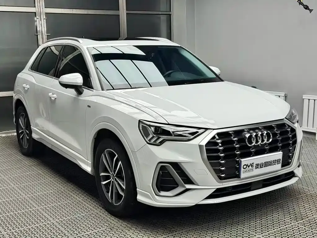 Audi Q3 2023 из CN, фото 5