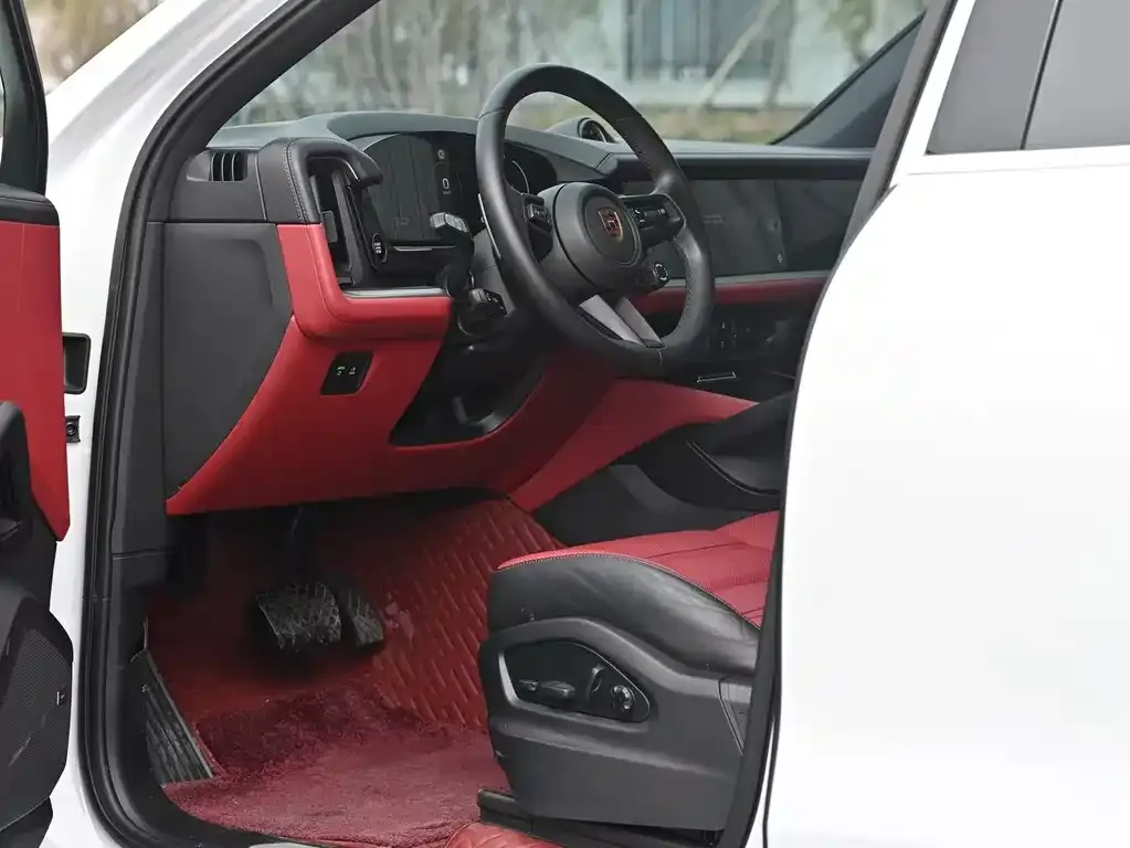 Porsche Cayenne 2024 из CN, фото 4