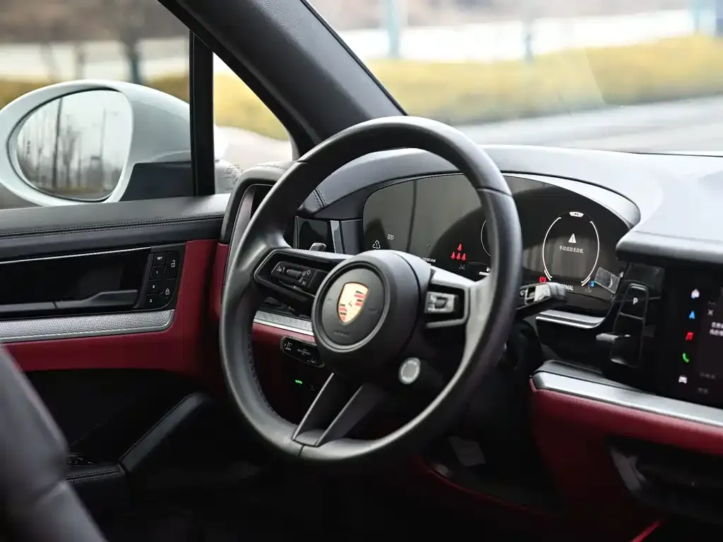 Porsche Cayenne 2024 из CN, фото 3