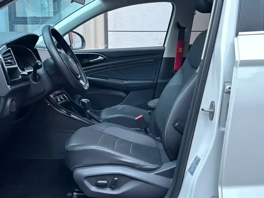 Jetta VS7 2021 из CN, фото 2