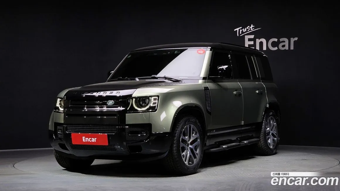 Land Rover Defender — фото 1