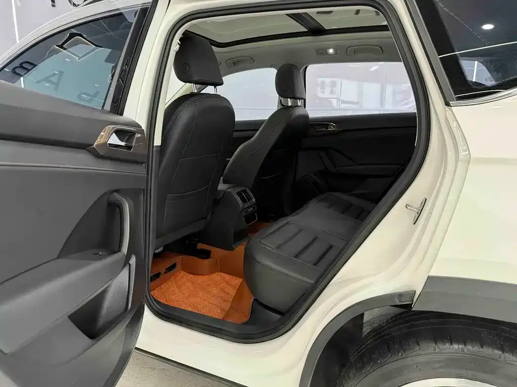 Volkswagen Tharu 2022 из CN, фото 5