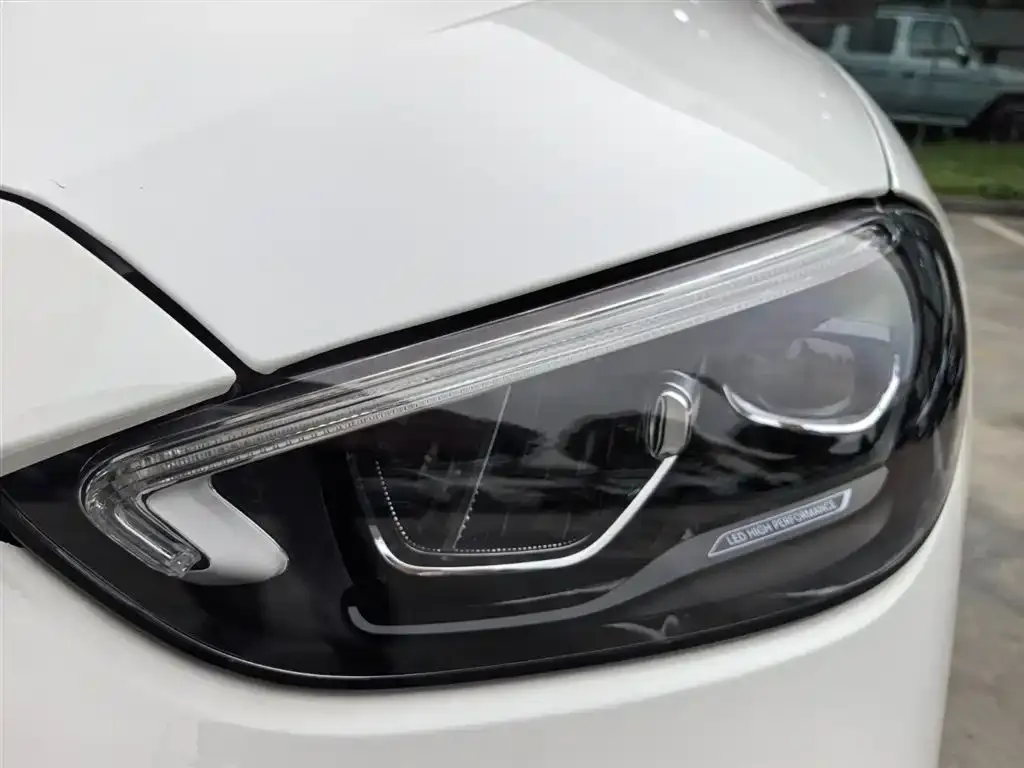 Mercedes-Benz C-Class 2024 из CN, фото 2