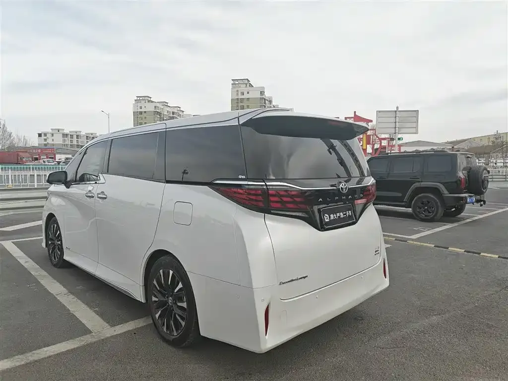 Toyota Alphard 2024 из CN, фото 3