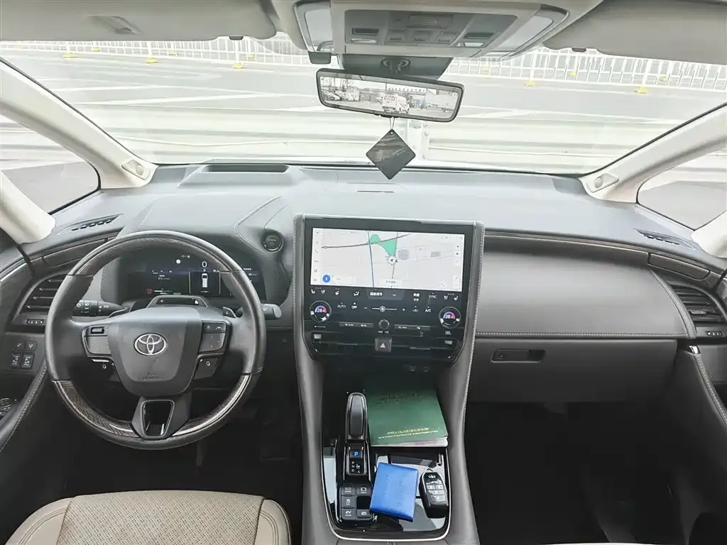 Toyota Alphard 2024 из CN, фото 6