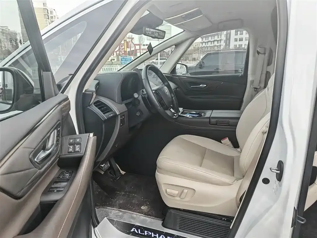 Toyota Alphard 2024 из CN, фото 4
