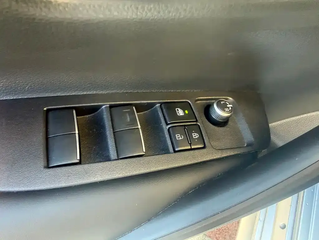 Toyota Levin 2023 из CN, фото 7