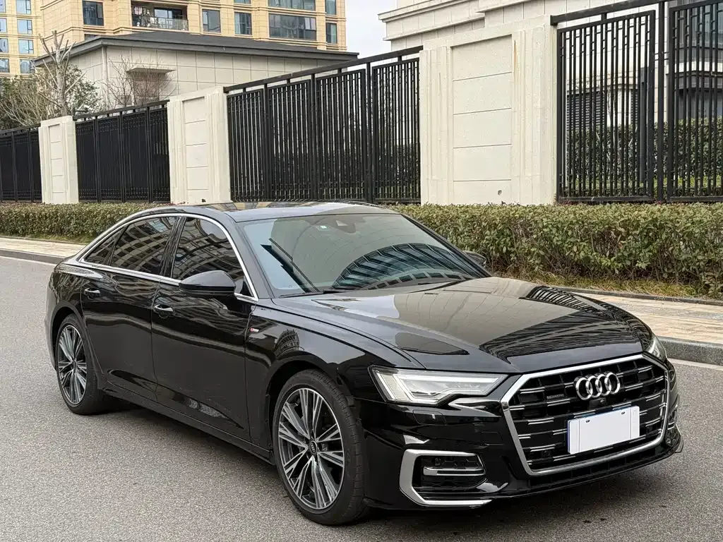 Audi A6L 2024 из CN, фото 5