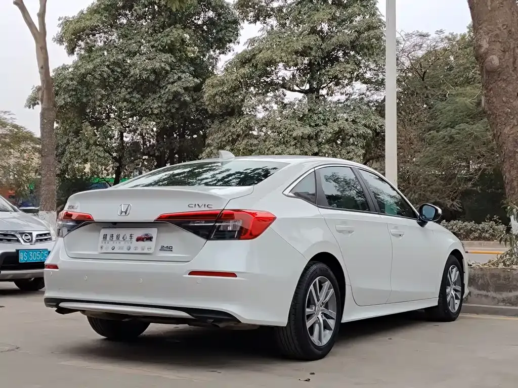 Honda Civic 2023 из CN, фото 9