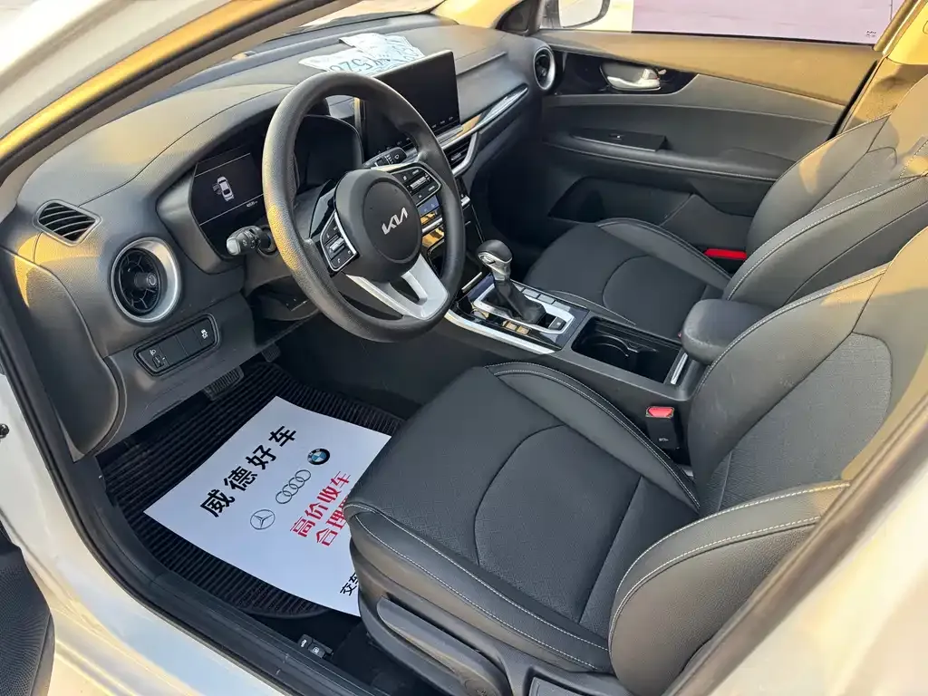 Kia K3 2022 из CN, фото 10
