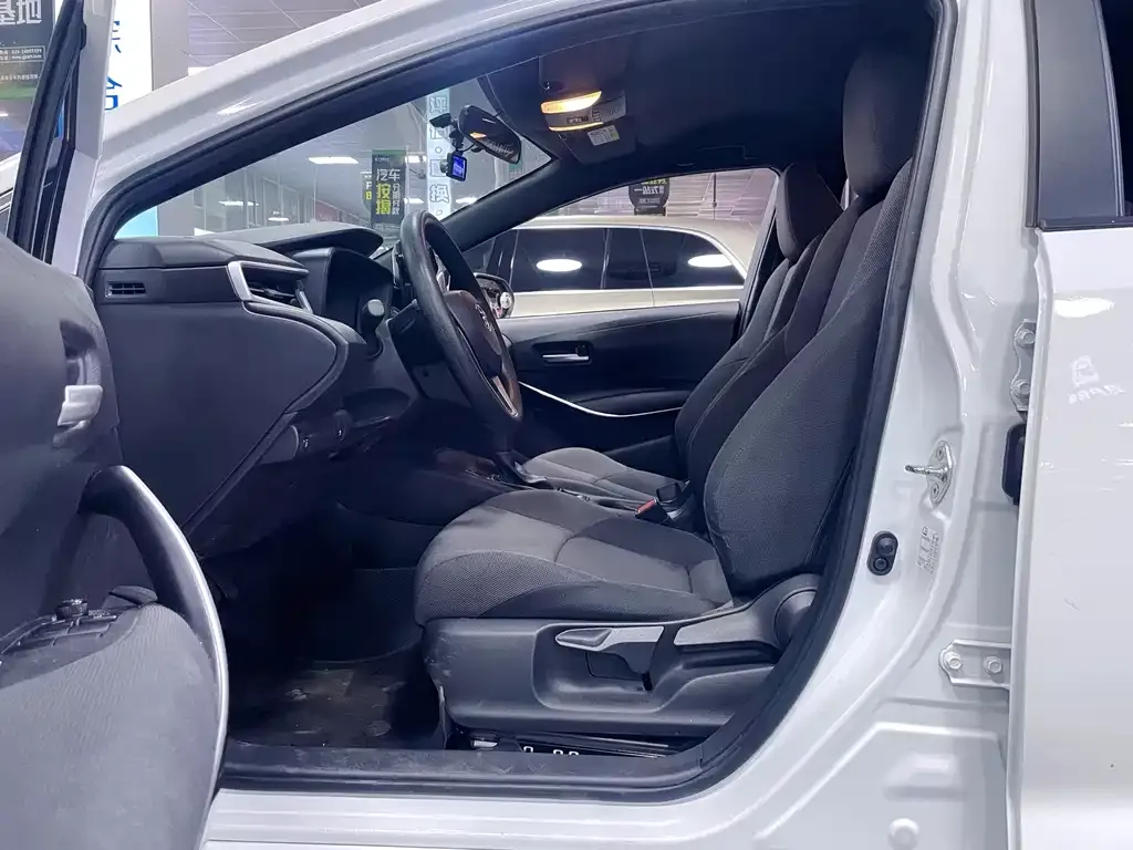Toyota Levin 2022 из CN, фото 4