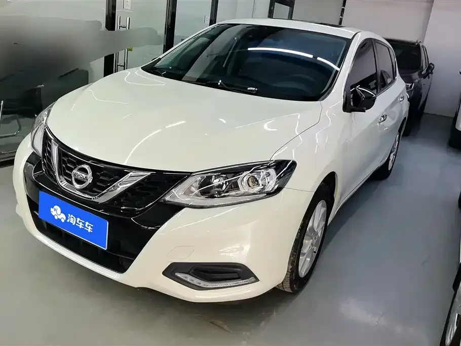 Nissan Tiida 2022 из CN, фото 1
