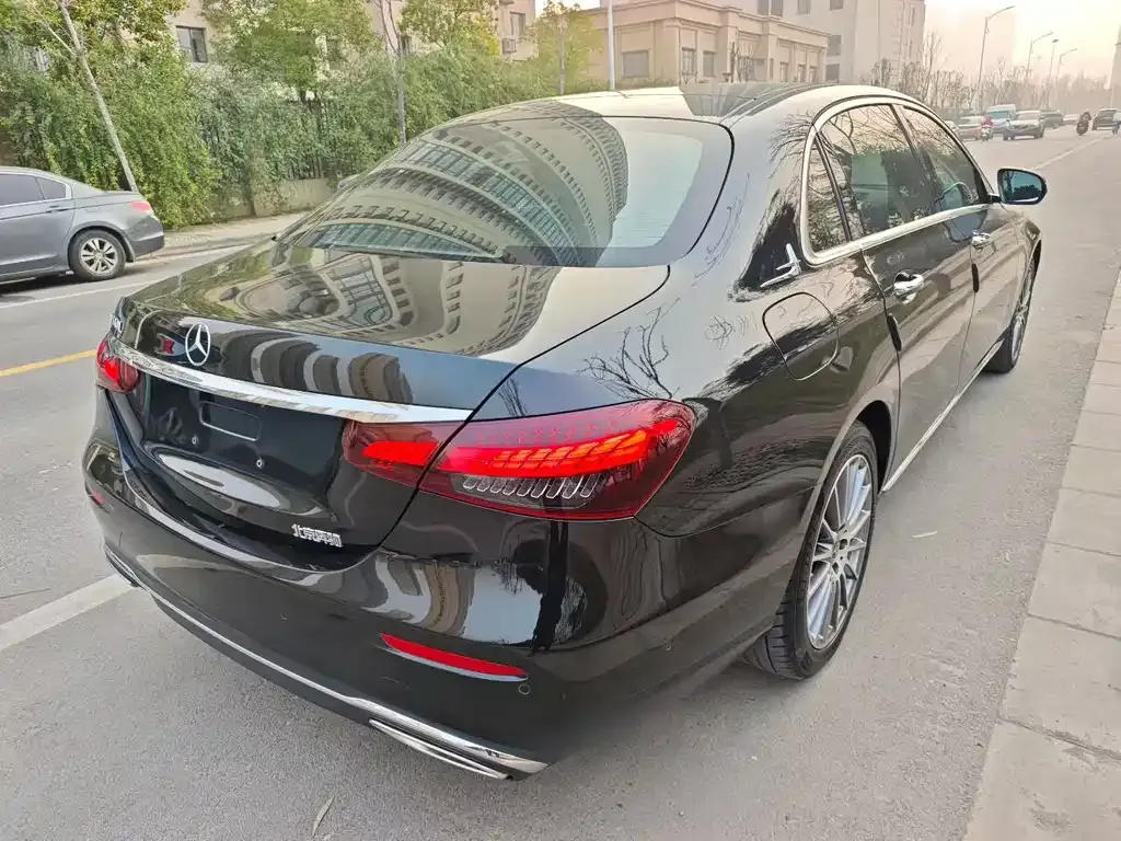 Mercedes-Benz E-Class 2022 из CN, фото 3