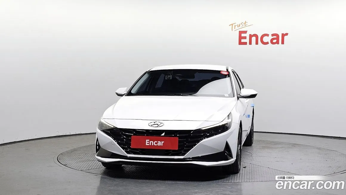 Hyundai AVANTE — фото 2