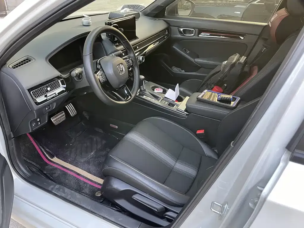 Honda Civic — фото 3