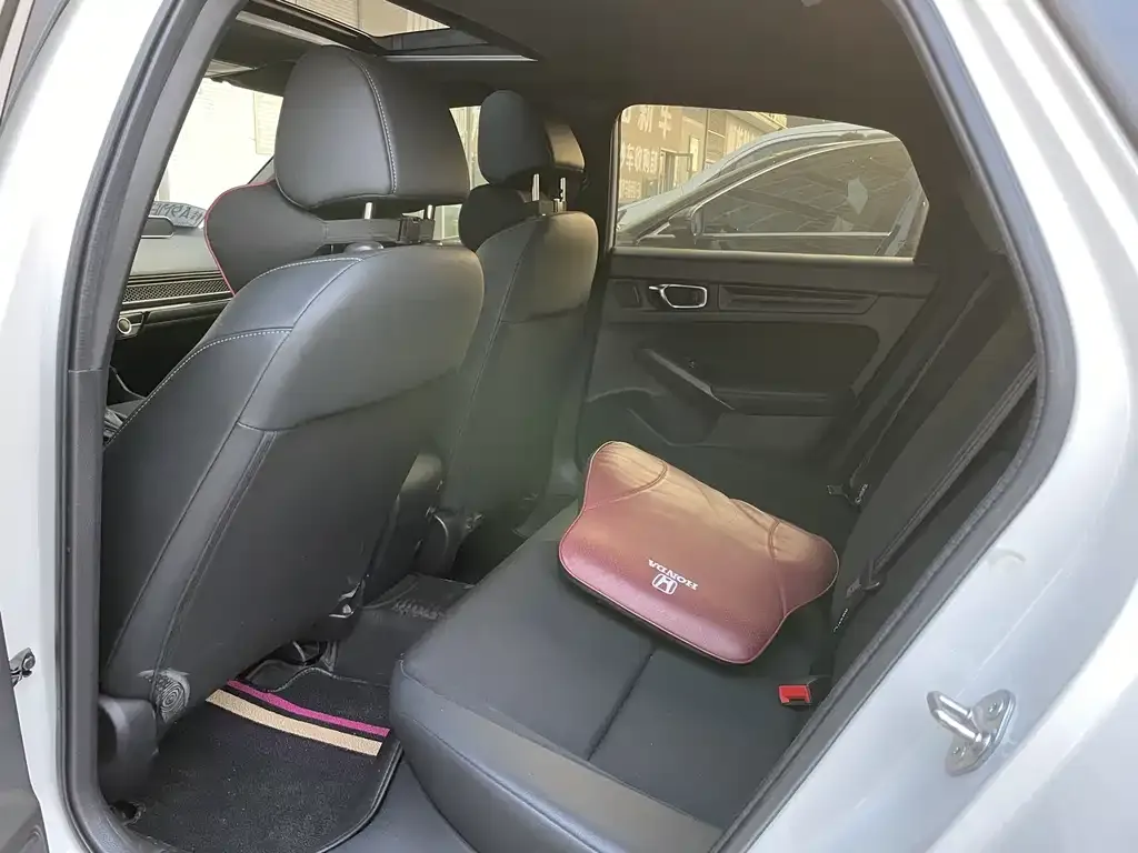Honda Civic — фото 5