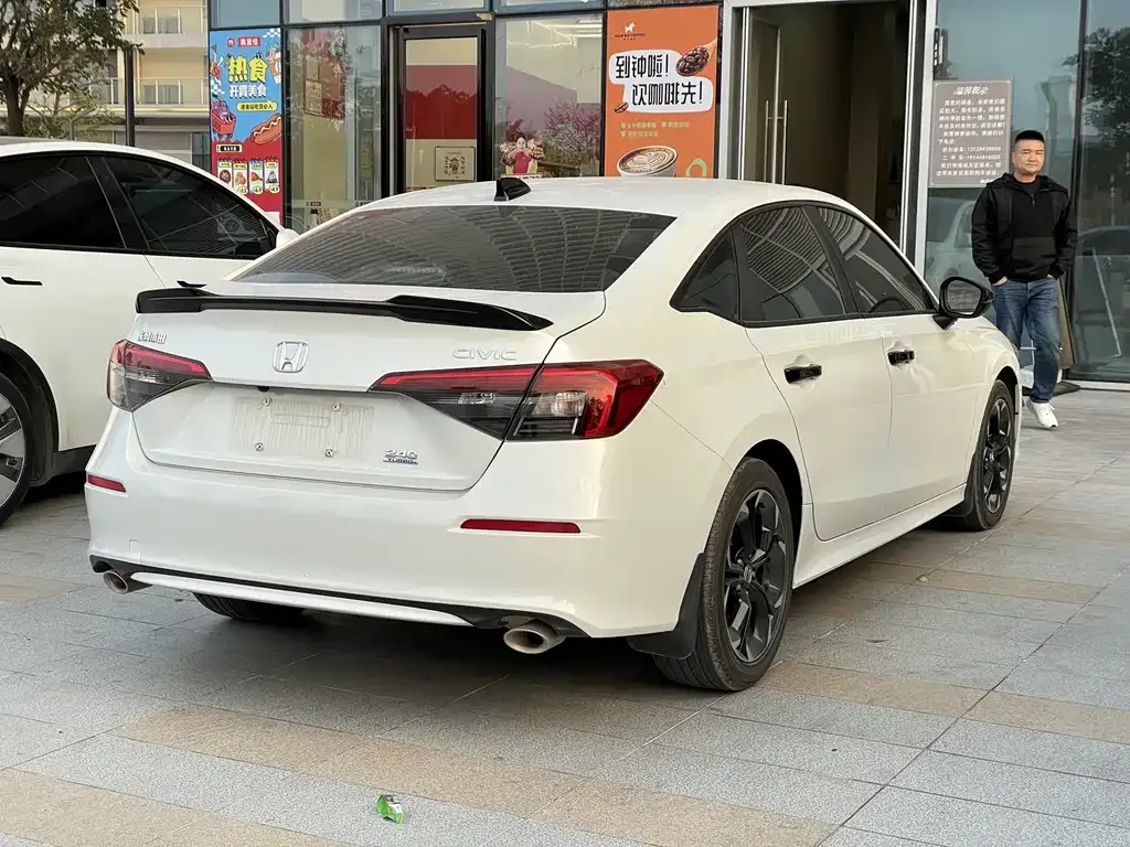 Honda Civic — фото 6