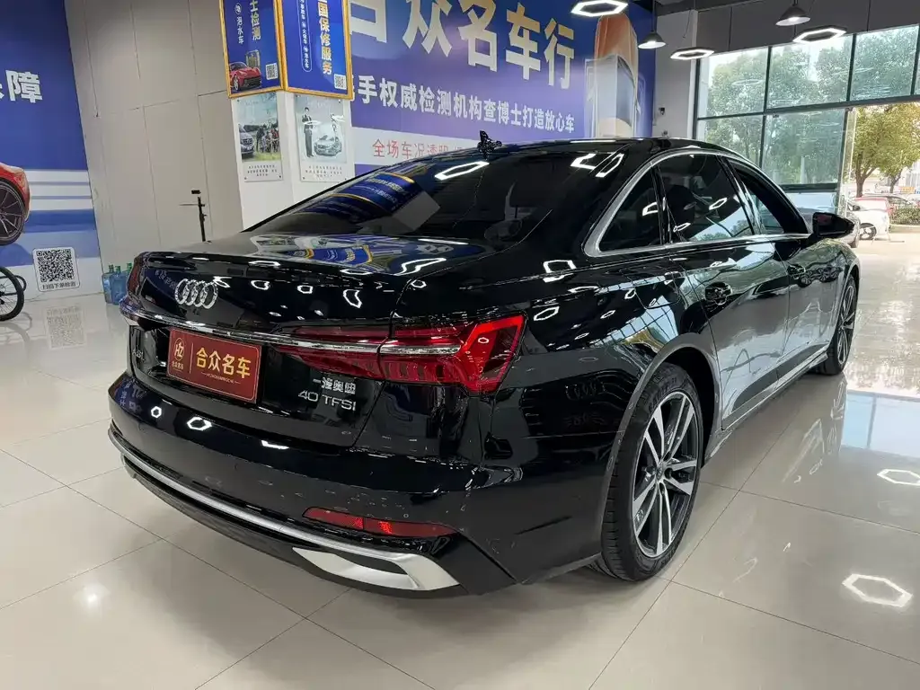 Audi A6L 2023 из CN, фото 8
