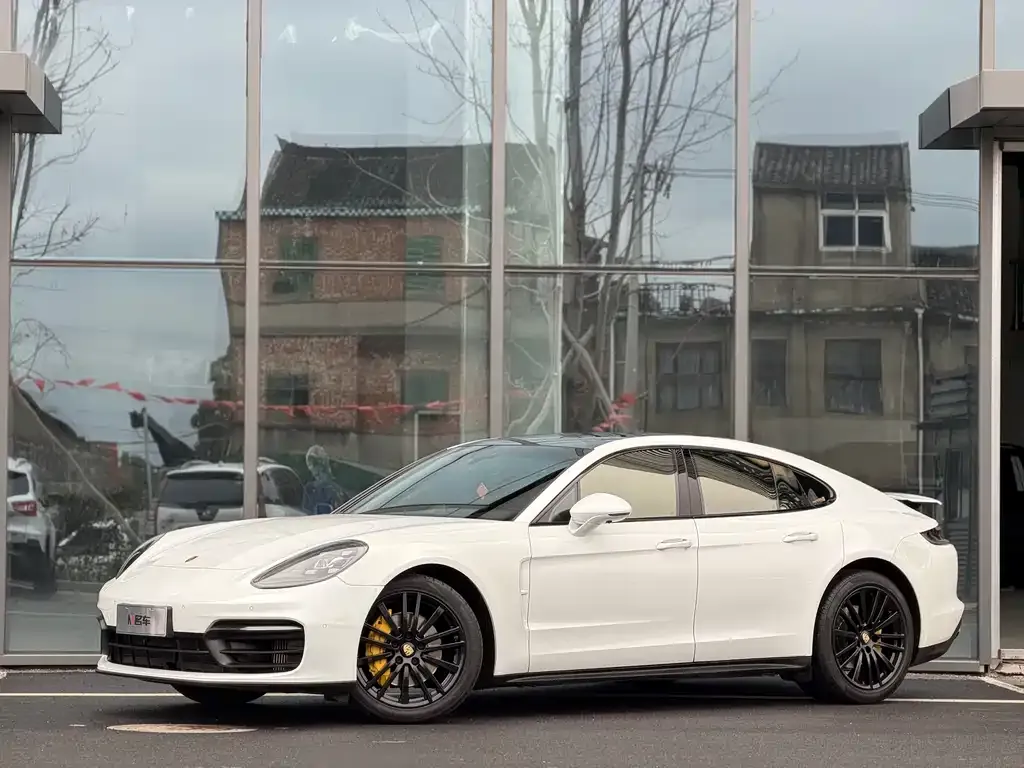 Porsche Panamera 2022 из CN, фото 1
