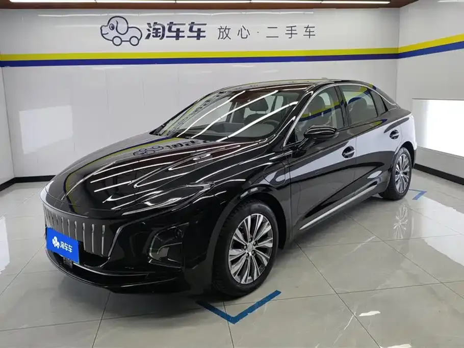 Hongqi E-QM5 2023 из CN, фото 1