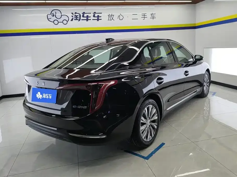 Hongqi E-QM5 2023 из CN, фото 2