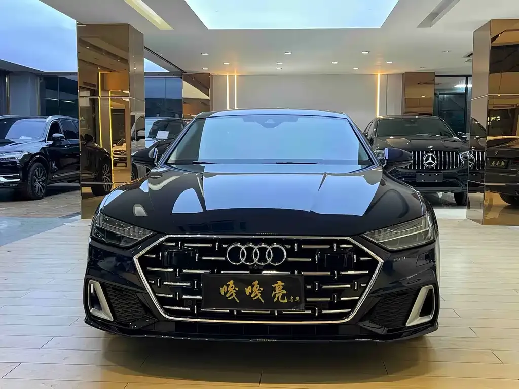 Audi A7L 2023 из CN, фото 5