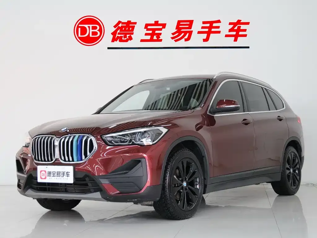 BMW X1 — фото 1