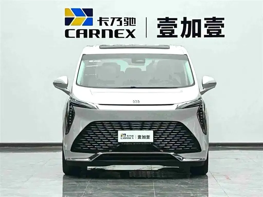 Buick Century 2025 из CN, фото 2