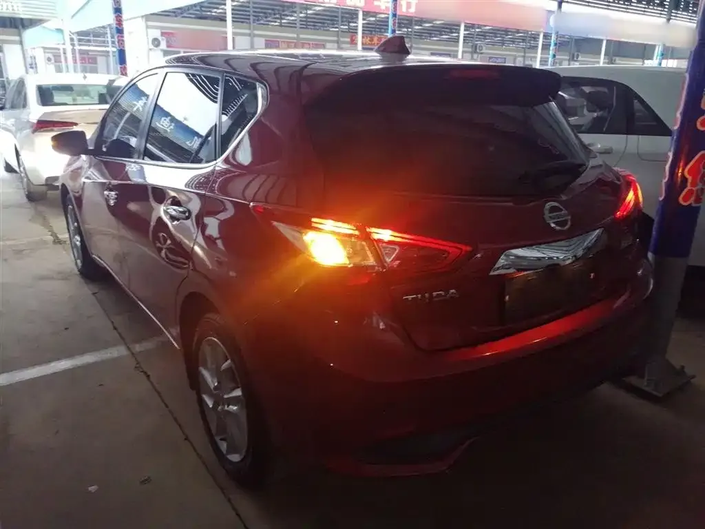 Nissan Tiida 2021 из CN, фото 7