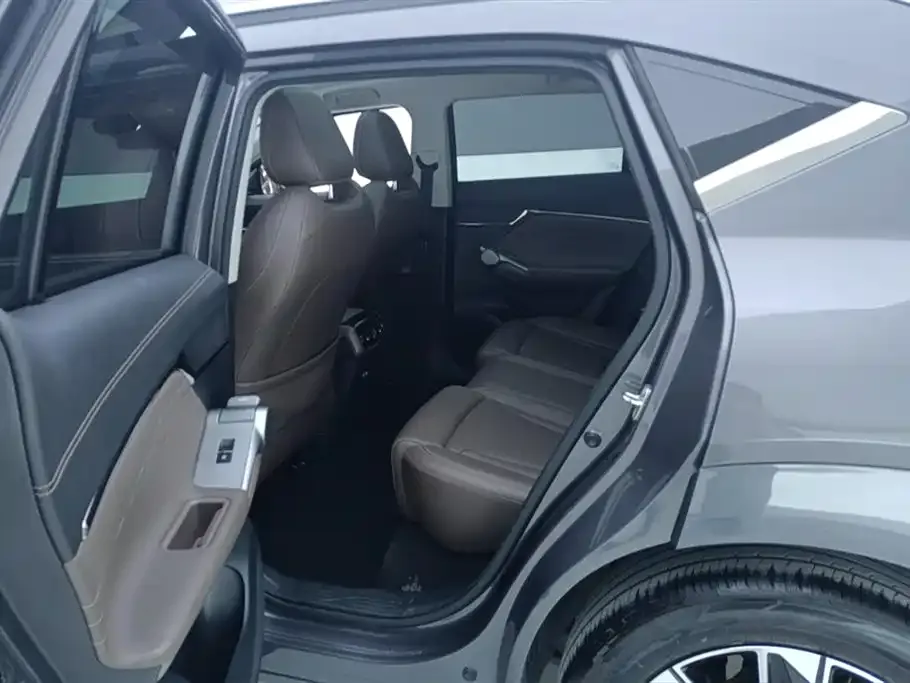 GAC Motor Trumpchi GS4 — фото 10