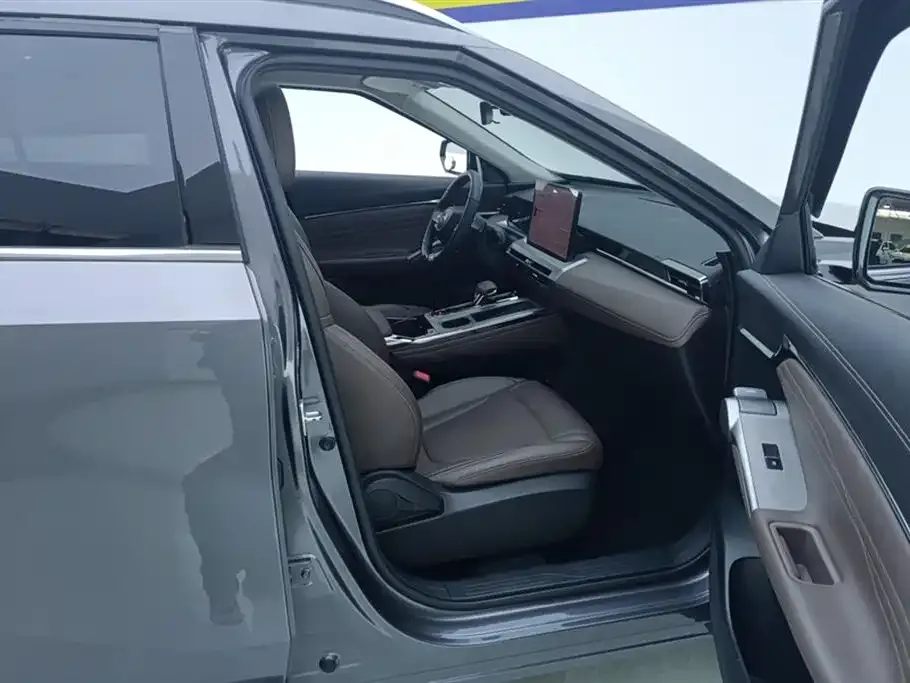 GAC Motor Trumpchi GS4 — фото 7