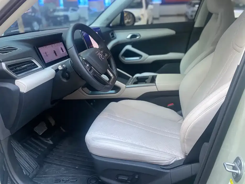 BYD Yuan UP 2025 из CN, фото 2