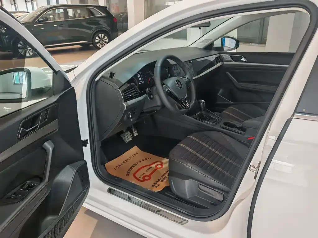 Volkswagen Lavida 2021 из CN, фото 10