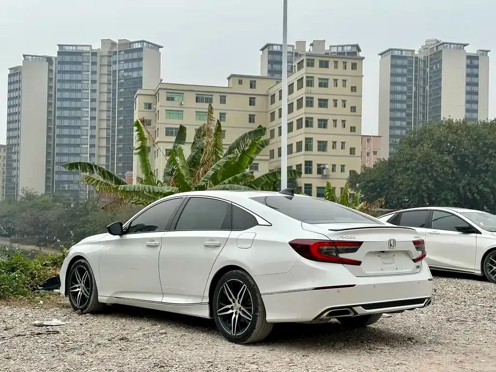 Honda Accord 2022 из CN, фото 2