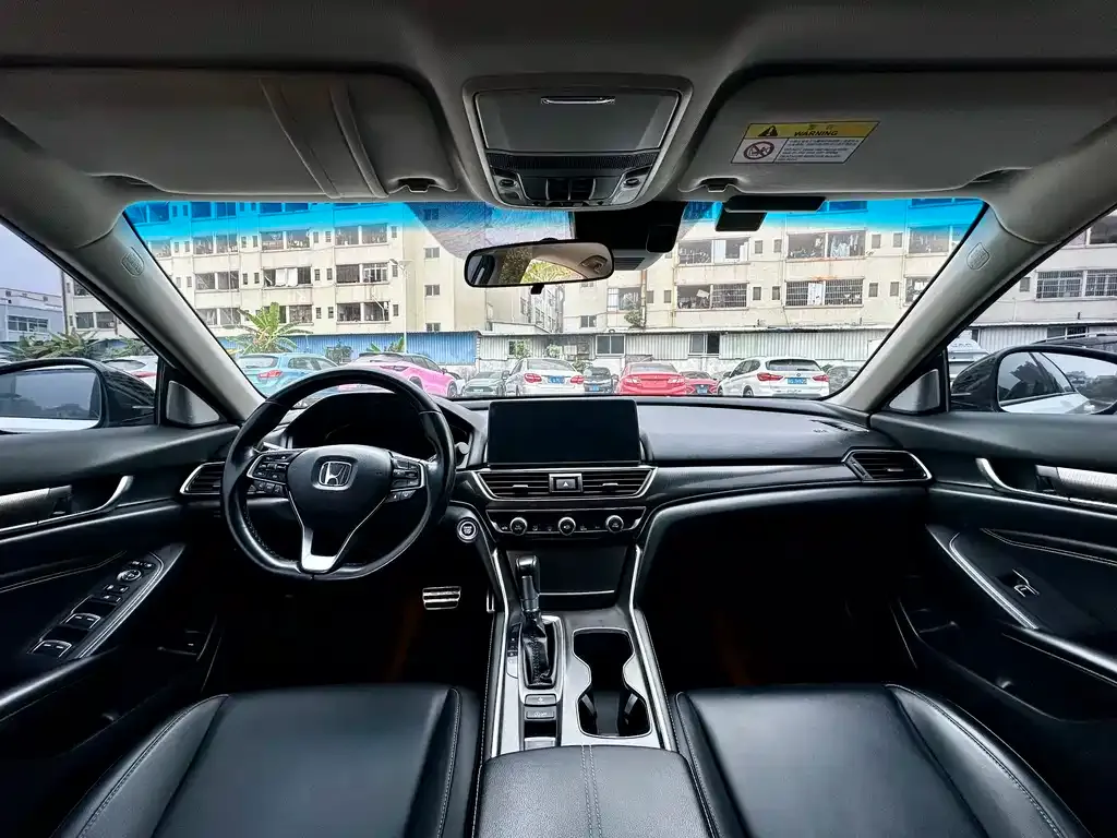 Honda Accord 2022 из CN, фото 8