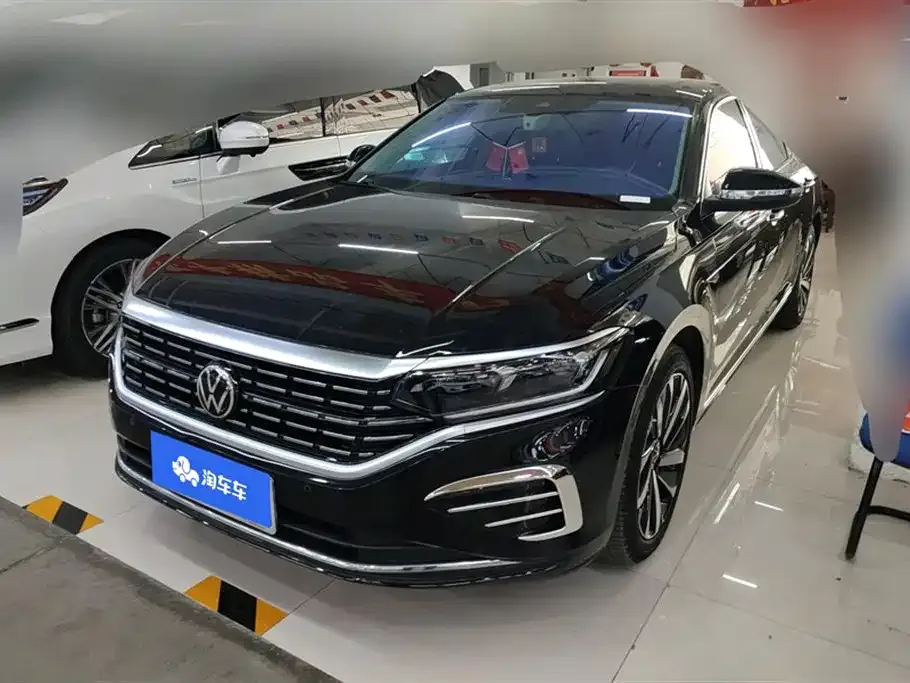 Volkswagen Passat 2022 из CN, фото 1