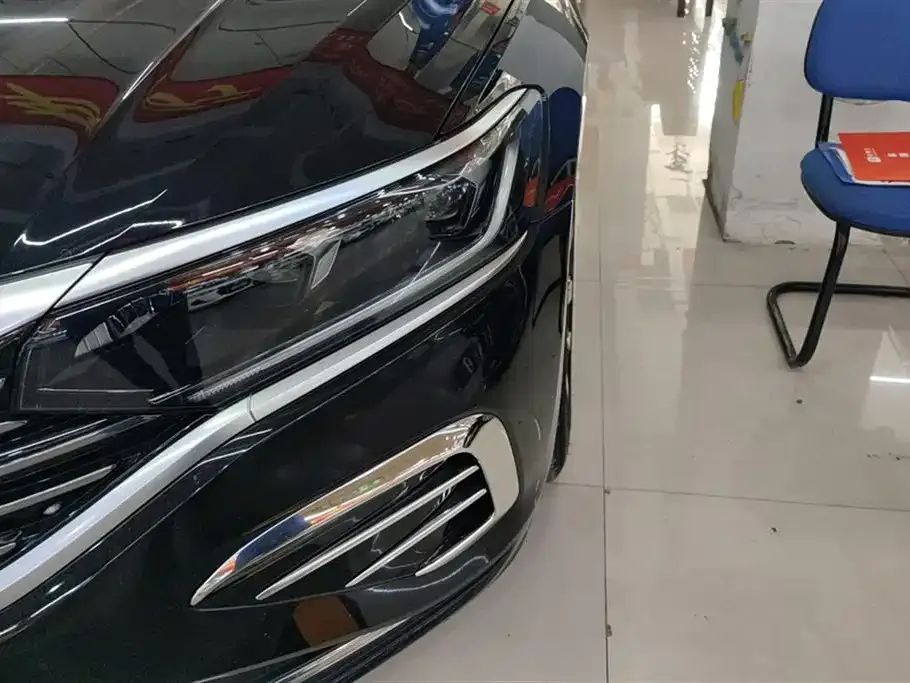Volkswagen Passat 2022 из CN, фото 10