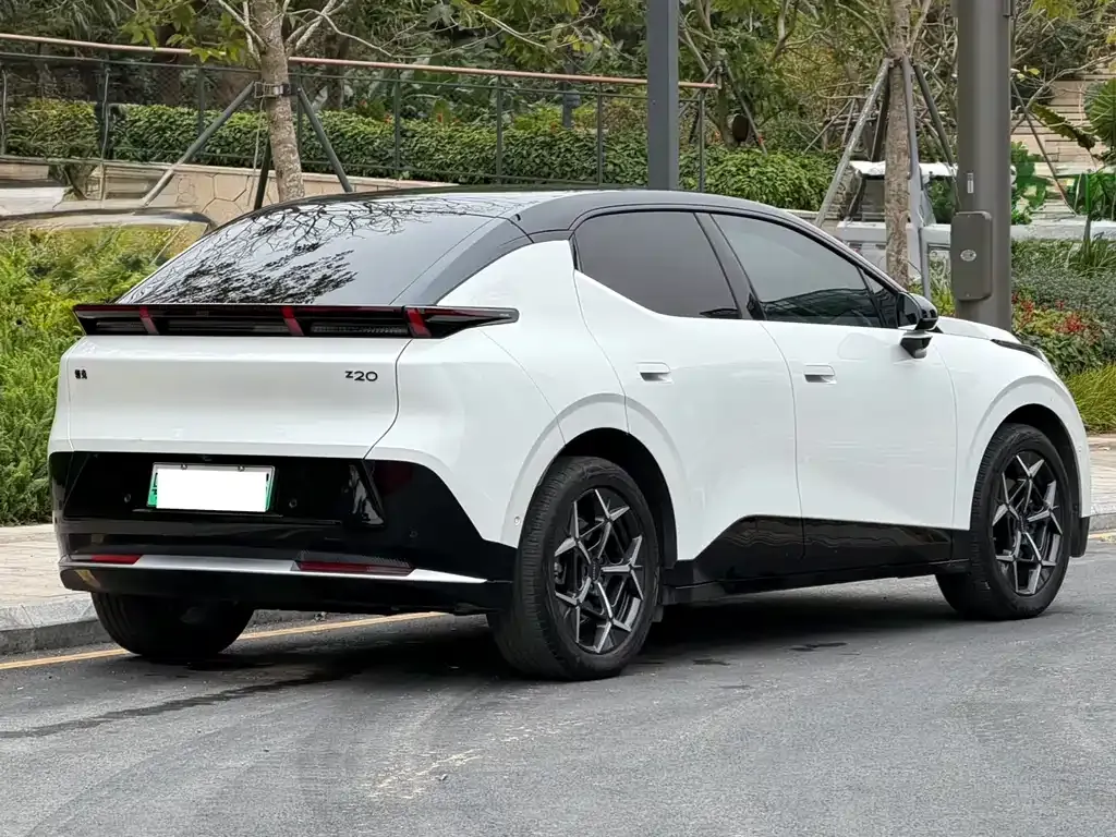 Lynk & Co Z20 2025 из CN, фото 9
