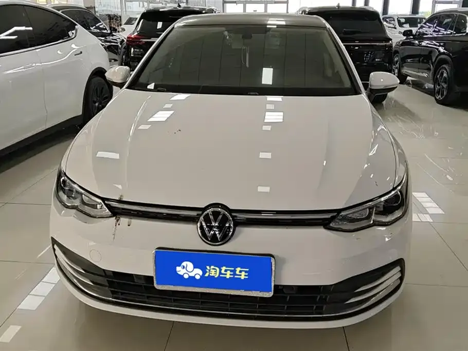 Volkswagen Golf 2024 из CN, фото 3