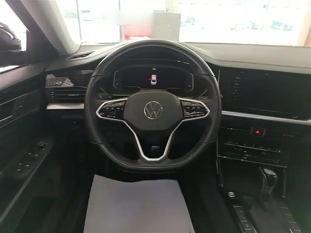 Volkswagen Passat 2023 из CN, фото 3