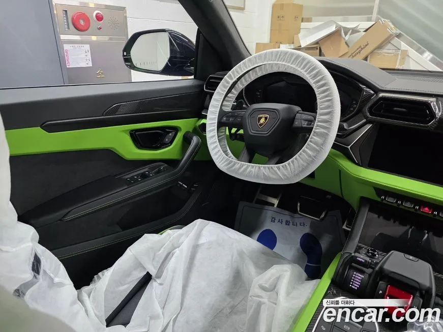 Lamborghini Urus 2025 из KR, фото 9